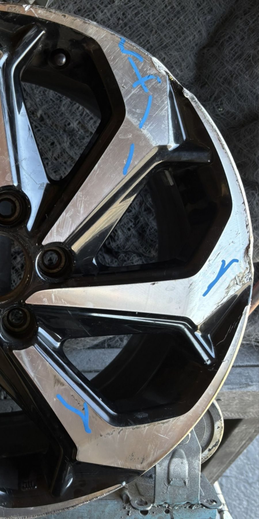 Two-tone machined face wheel before refinishing